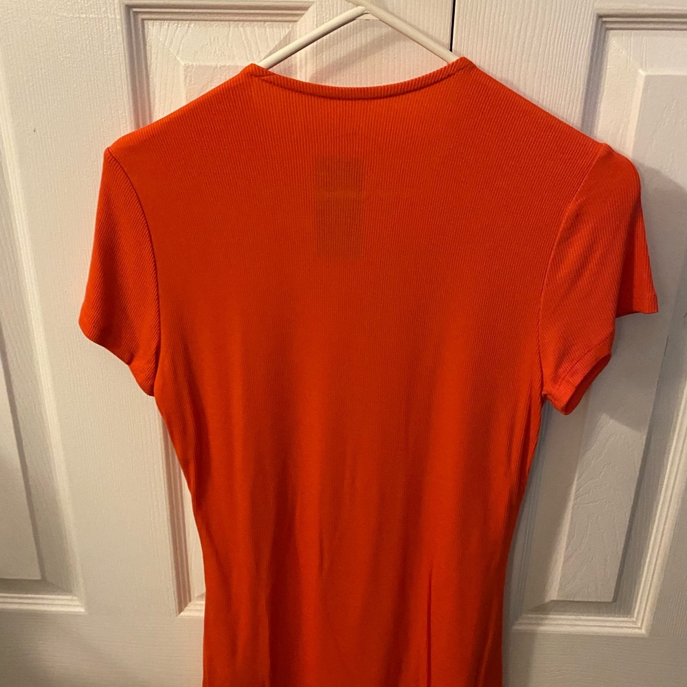 Red top. Never worn. - Picture 2 of 2